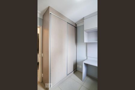 Apartamento à venda com 56m², 2 quartos e 1 vagaQuarto 2