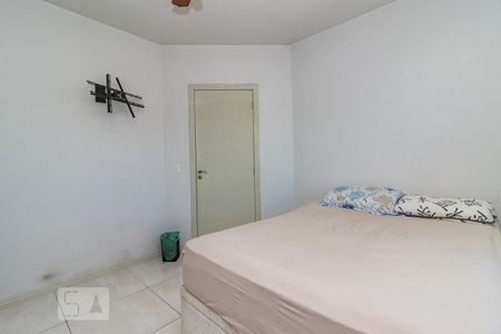 Casa à venda com 268m², 3 quartos e 2 vagas Casa à venda com 268m², 3 quartos e 2 vagasDormitório3