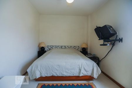 Apartamento à venda com 104m², 2 quartos e 1 vagaQuarto 2 - Suíte