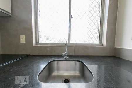 Apartamento à venda com 60m², 2 quartos e 2 vagasCozinha