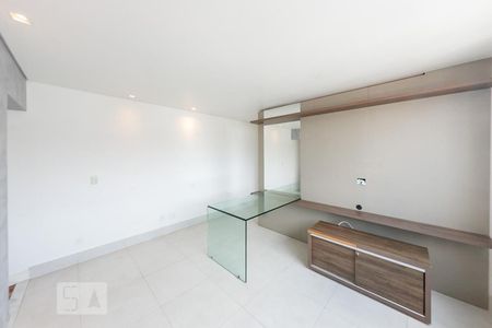 Apartamento à venda com 60m², 2 quartos e 2 vagasSala