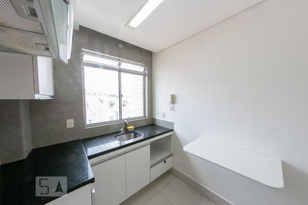 Apartamento à venda com 60m², 2 quartos e 2 vagasCozinha