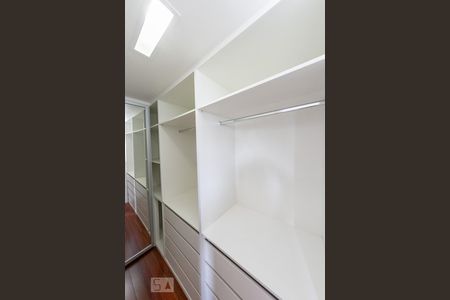 Apartamento à venda com 60m², 2 quartos e 2 vagasQuarto 2