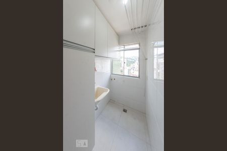 Apartamento à venda com 60m², 2 quartos e 2 vagasÁrea de Serviço