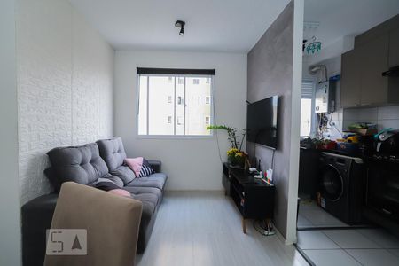 Sala de apartamento para alugar com 2 quartos, 40m² em Sala, São Paulo