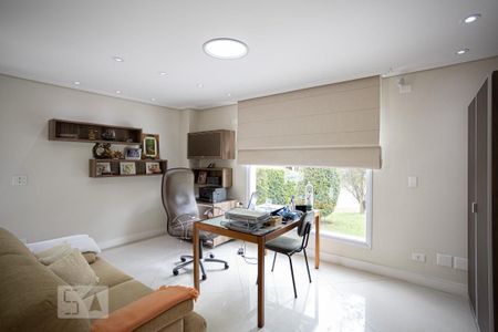 Casa de condomínio à venda com 900m², 5 quartos e sem vaga