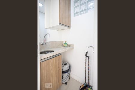 Casa de condomínio à venda com 900m², 5 quartos e sem vaga