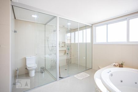 Casa de condomínio à venda com 900m², 5 quartos e sem vaga Casa de condomínio à venda com 900m², 5 quartos e sem vagaBanheiro 2