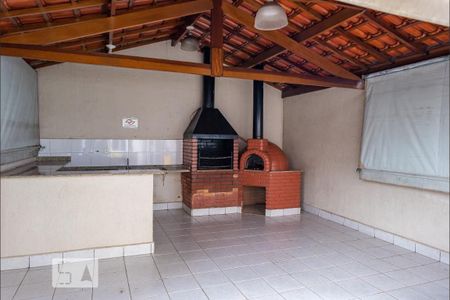 Apartamento para alugar com 50m², 2 quartos e 1 vagaÁrea comum - Churrasqueira