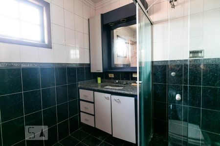 Casa para alugar com 250m², 3 quartos e 8 vagasBanheiro da Suíte 2