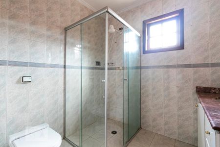 Casa para alugar com 250m², 3 quartos e 8 vagasBanheiro da Suíte 3