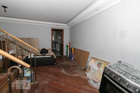 Casa para alugar com 3 quartos, 250m² em Penha de França, São Paulo