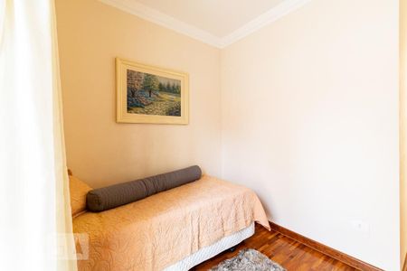 Casa à venda com 190m², 4 quartos e 2 vagas Casa à venda com 190m², 4 quartos e 2 vagasQuarto 2