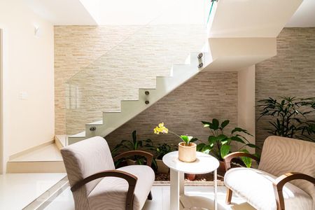 Sala de casa à venda com 4 quartos, 190m² em Vila da Saúde, São Paulo