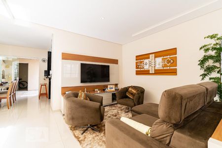 Sala de casa à venda com 4 quartos, 190m² em Vila da Saúde, São Paulo