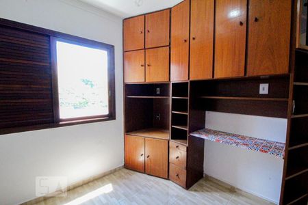 Apartamento à venda com 83m², 3 quartos e 1 vagaQuarto 3