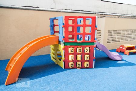 Apartamento para alugar com 68m², 2 quartos e 1 vagaÁrea Comum - Playground