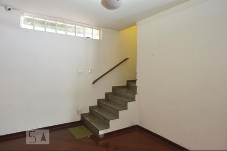 Sala de casa à venda com 3 quartos, 193m² em Vila Prudente, São Paulo