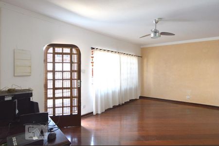 Sala de casa à venda com 3 quartos, 193m² em Vila Prudente, São Paulo