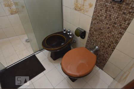 Casa à venda com 193m², 3 quartos e 3 vagasBanheiro 1