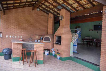 Casa à venda com 562m², 5 quartos e 4 vagasChurrasqueira