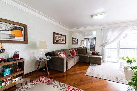 Apartamento à venda com 136m², 4 quartos e 2 vagasSala