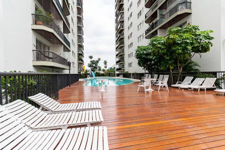 Apartamento à venda com 136m², 4 quartos e 2 vagasPiscina