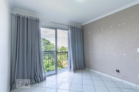 Sala de apartamento à venda com 2 quartos, 53m² em Vila Carmosina, São Paulo