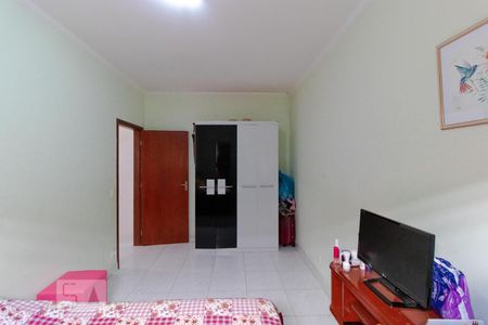 Casa à venda com 256m², 4 quartos e 3 vagasQuarto 01
