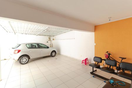 Casa à venda com 256m², 4 quartos e 3 vagasGaragem