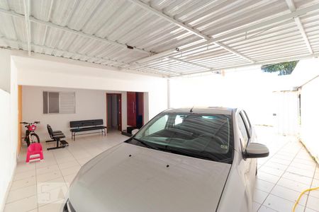 Casa à venda com 256m², 4 quartos e 3 vagasGaragem