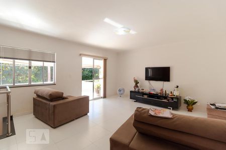 Salas de casa à venda com 4 quartos, 256m² em Jardim Santa Genebra, Campinas