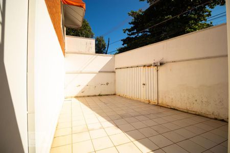 Casa à venda com 256m², 4 quartos e 3 vagasGaragem