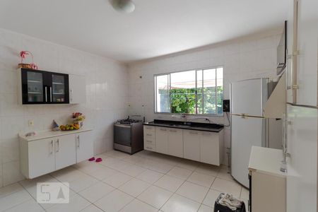 Casa à venda com 256m², 4 quartos e 3 vagasCozinha
