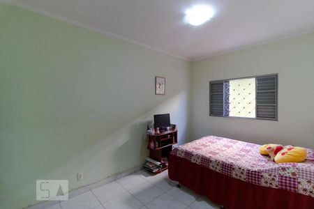 Casa à venda com 256m², 4 quartos e 3 vagasQuarto 01