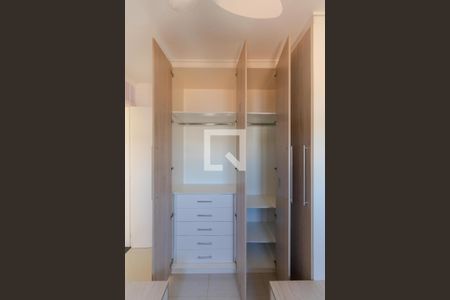 Apartamento para alugar com 43m², 2 quartos e 1 vagaQuarto 02 - Armário