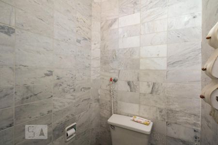 Casa à venda com 266m², 5 quartos e 1 vagaBanheiro Suíte 