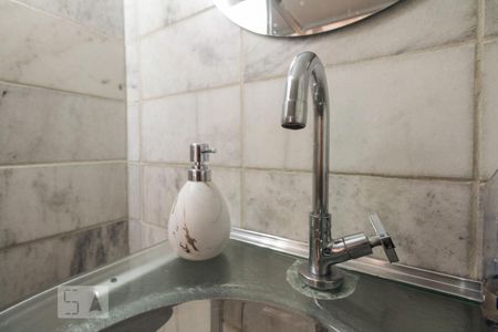 Casa à venda com 266m², 5 quartos e 1 vagaBanheiro Suíte 