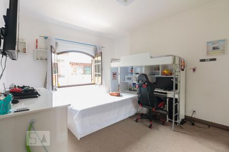 Casa à venda com 266m², 5 quartos e 1 vagaQuarto 2