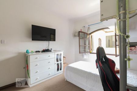 Casa à venda com 266m², 5 quartos e 1 vagaQuarto 2