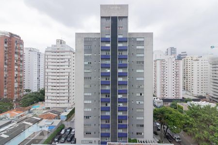 Vista Sala de apartamento à venda com 2 quartos, 105m² em Vila Nova Conceição, São Paulo
