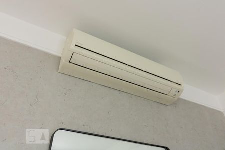 Sala de apartamento à venda com 2 quartos, 105m² em Vila Nova Conceição, São Paulo