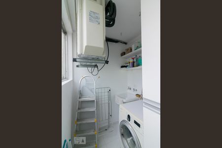 Apartamento à venda com 105m², 2 quartos e 1 vagaÁrea de Serviço