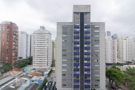 Apartamento à venda com 105m², 2 quartos e 1 vagaVista Quarto 2