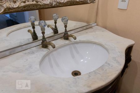 Apartamento à venda com 105m², 2 quartos e 1 vagaLavabo