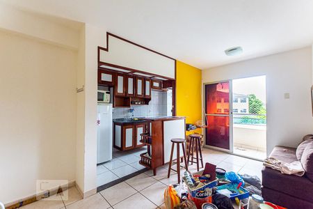 Sala de apartamento à venda com 2 quartos, 55m² em Barreto, Niterói