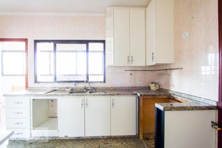 Apartamento para alugar com 129m², 3 quartos e 2 vagasCozinha