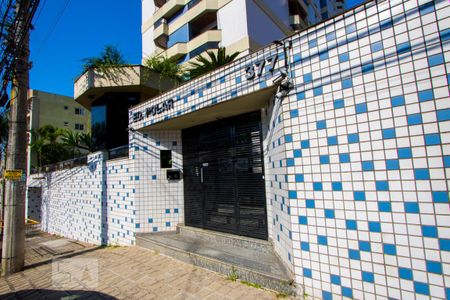 Apartamento para alugar com 129m², 3 quartos e 2 vagasFachada
