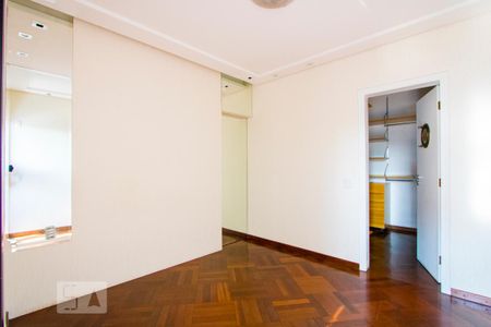 Apartamento para alugar com 129m², 3 quartos e 2 vagasQuarto 3 - Suíte