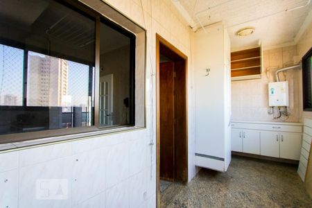 Apartamento para alugar com 129m², 3 quartos e 2 vagasÁrea de serviço